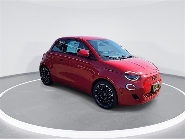 2024 FIAT 500e 