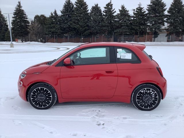 2024 FIAT 500e INSPI(RED)