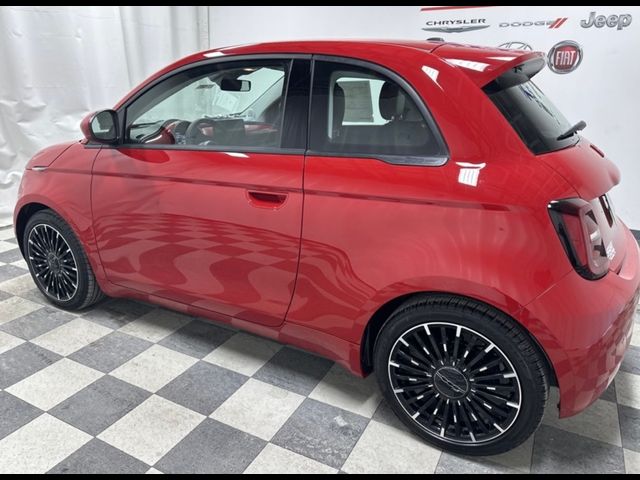 2024 FIAT 500e 