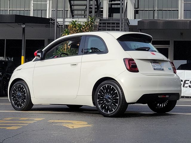 2024 FIAT 500e 