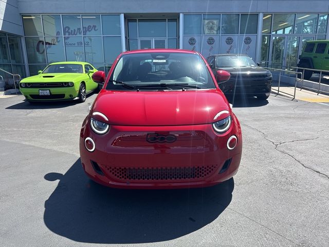 2024 FIAT 500e INSPI(RED)