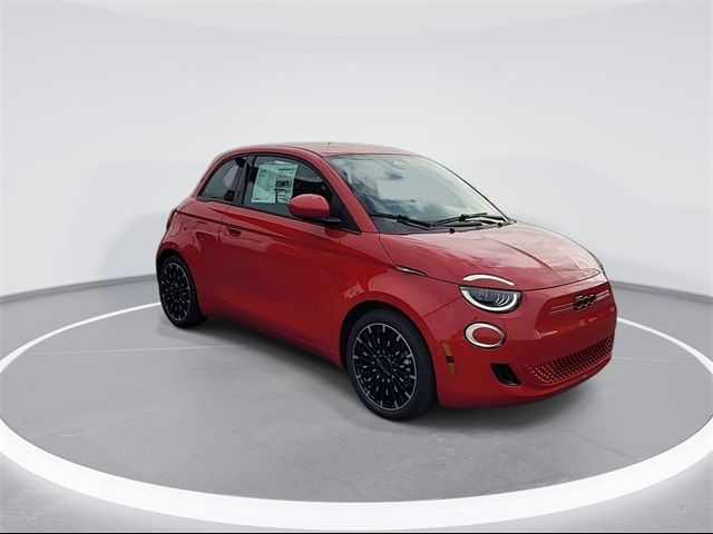 2024 FIAT 500e 