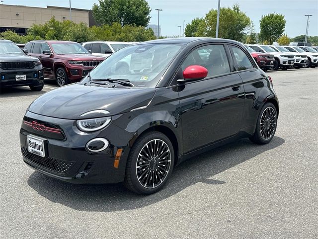 2024 FIAT 500e Music