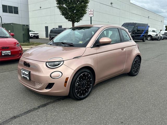 2024 FIAT 500e Beauty