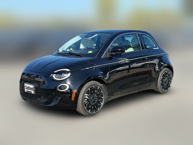 2024 FIAT 500e Music