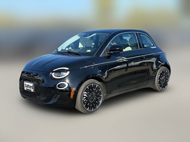 2024 FIAT 500e Music