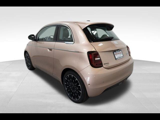 2024 FIAT 500e Beauty