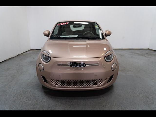 2024 FIAT 500e Beauty