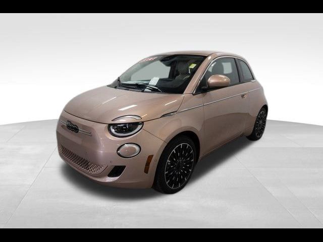 2024 FIAT 500e Beauty