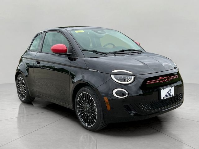 2024 FIAT 500e Music