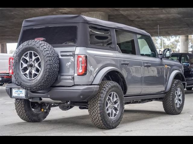 2024 Ford Bronco Badlands