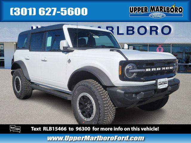 2024 Ford Bronco Outer Banks