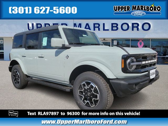 2024 Ford Bronco Outer Banks