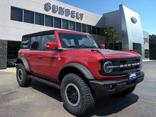 2024 Ford Bronco Outer Banks