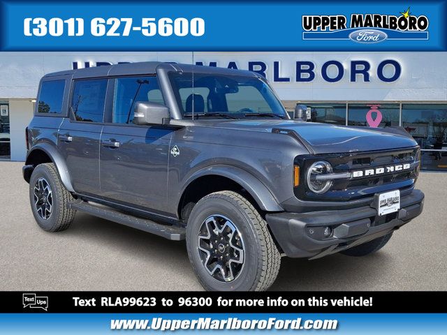 2024 Ford Bronco Outer Banks