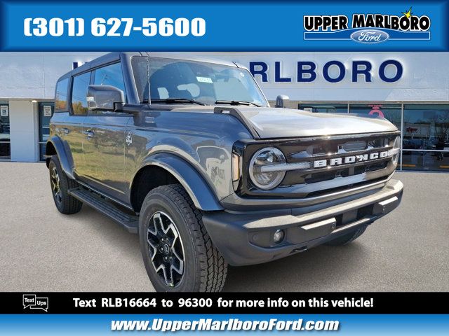 2024 Ford Bronco Outer Banks