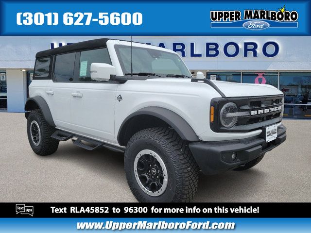 2024 Ford Bronco Outer Banks