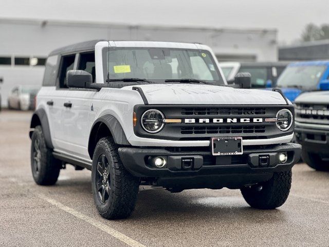 2024 Ford Bronco Black Diamond