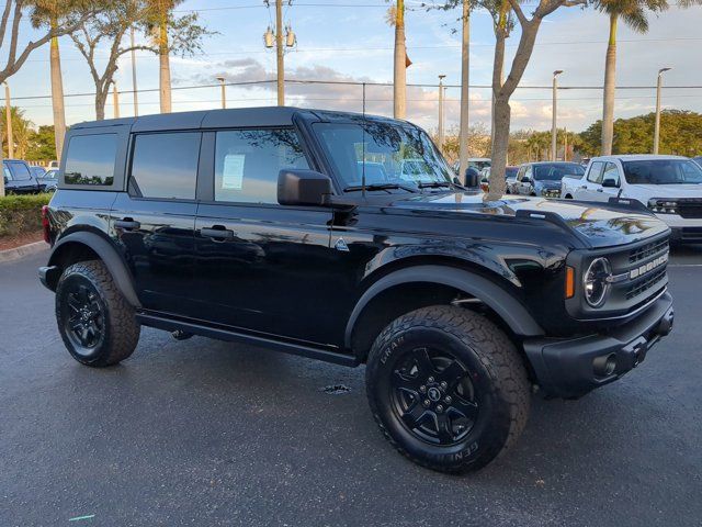 2024 Ford Bronco Black Diamond