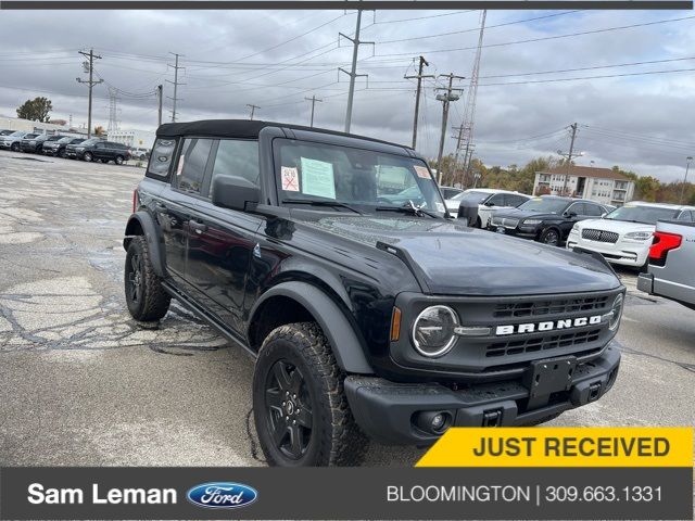 2024 Ford Bronco Black Diamond