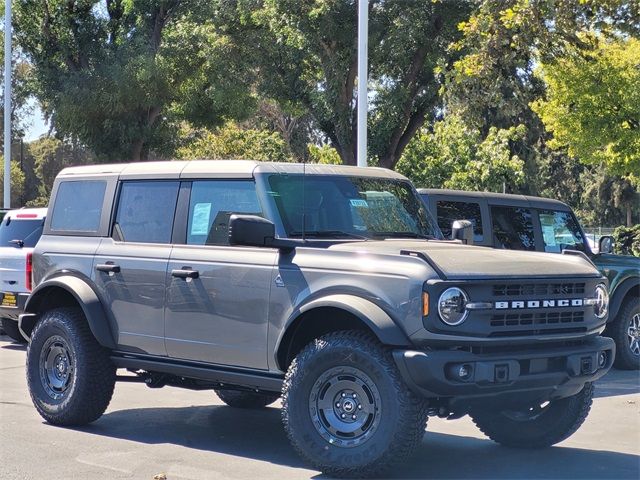 2024 Ford Bronco Black Diamond