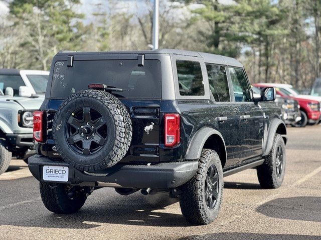 2024 Ford Bronco Black Diamond