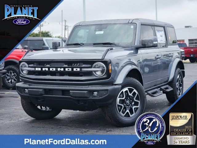 2024 Ford Bronco Outer Banks