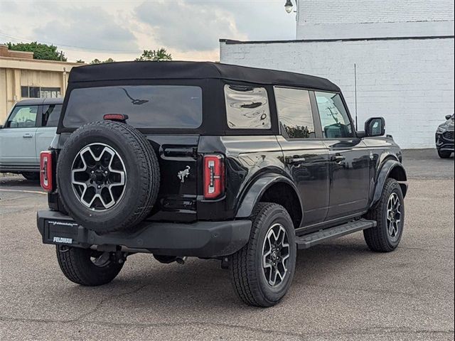 2024 Ford Bronco Outer Banks