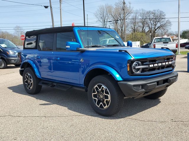 2024 Ford Bronco Outer Banks