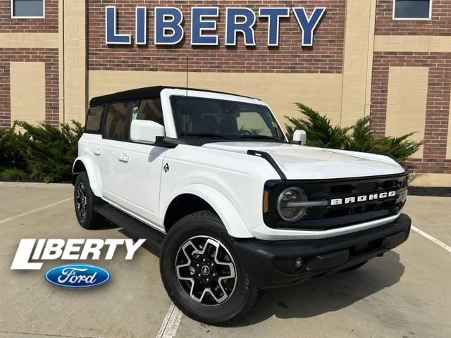 2024 Ford Bronco Outer Banks