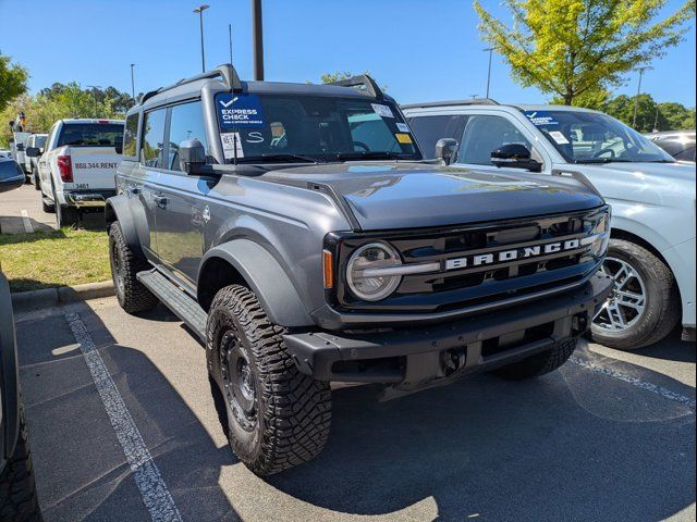 2024 Ford Bronco Outer Banks
