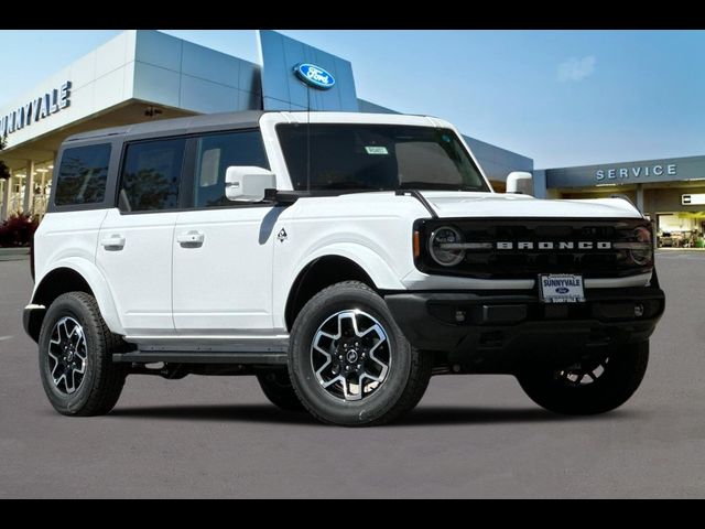 2024 Ford Bronco Outer Banks