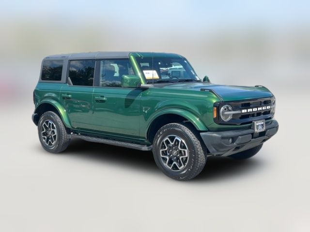 2024 Ford Bronco Outer Banks