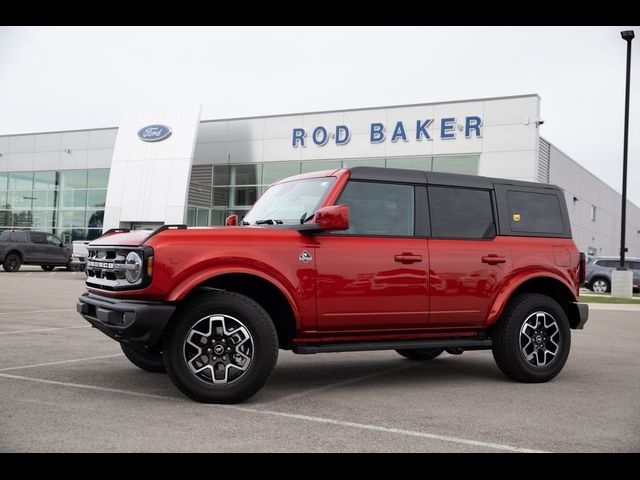 2024 Ford Bronco Outer Banks