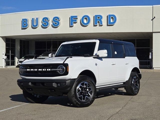 2024 Ford Bronco Outer Banks