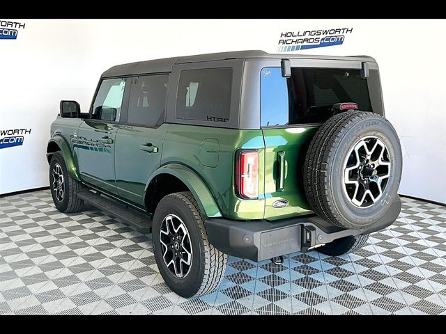 2024 Ford Bronco Outer Banks