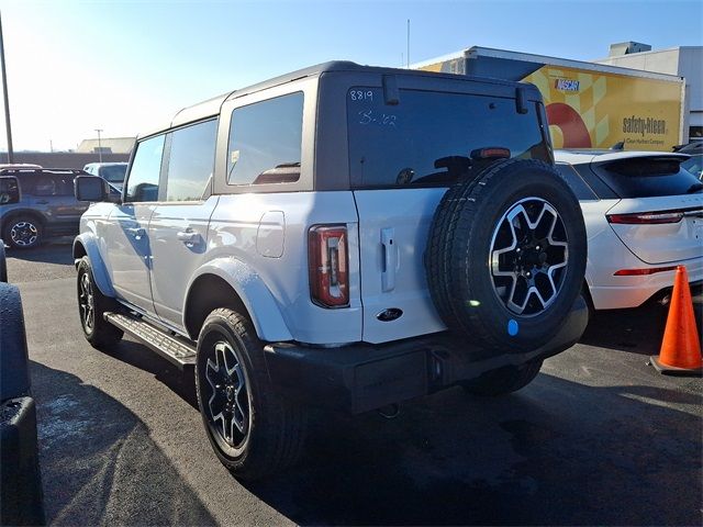 2024 Ford Bronco Outer Banks