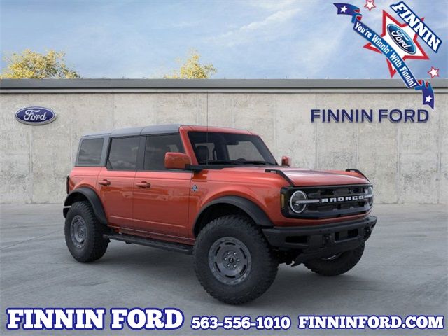 2024 Ford Bronco Outer Banks