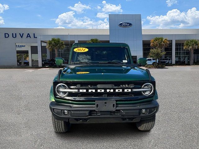 2024 Ford Bronco Outer Banks