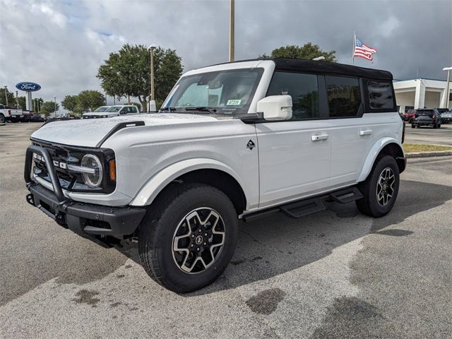 2024 Ford Bronco Outer Banks