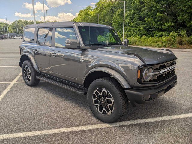 2024 Ford Bronco Outer Banks