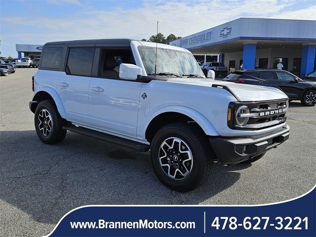 2024 Ford Bronco Outer Banks