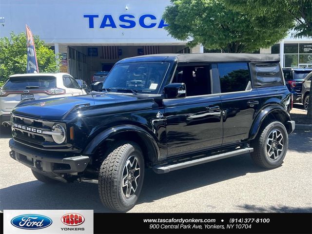 2024 Ford Bronco Outer Banks