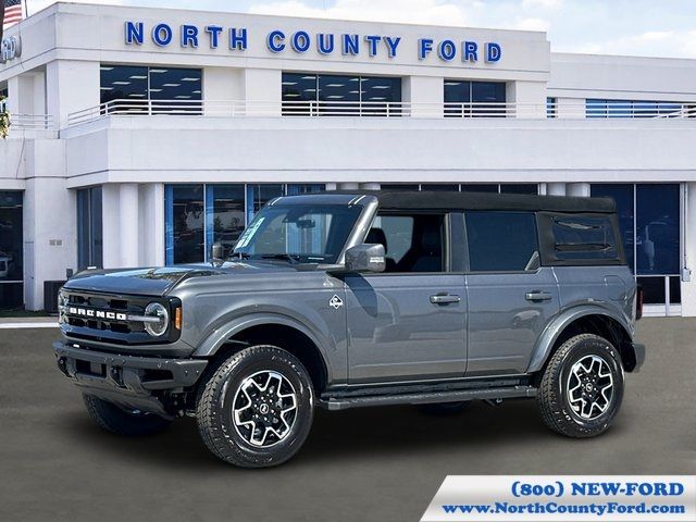 2024 Ford Bronco Outer Banks