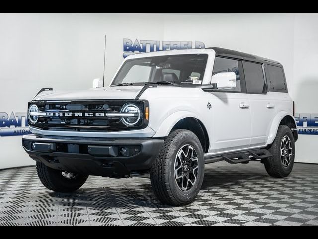 2024 Ford Bronco Outer Banks