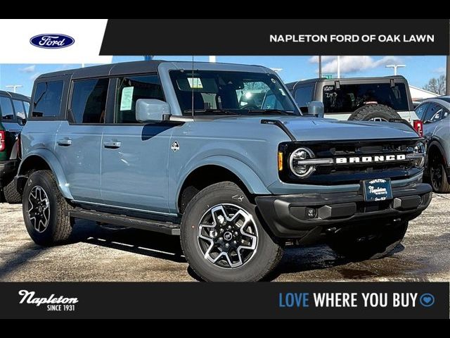 2024 Ford Bronco Outer Banks