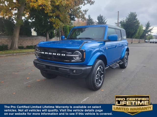 2024 Ford Bronco Outer Banks