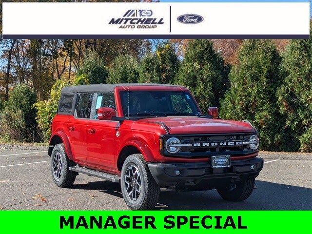 2024 Ford Bronco Outer Banks