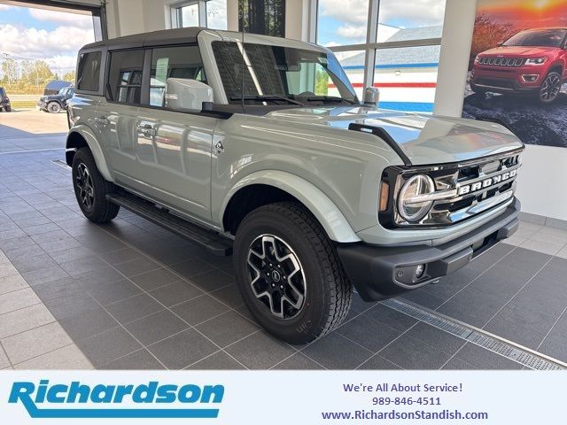 2024 Ford Bronco Outer Banks