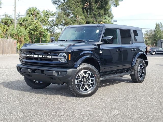 2024 Ford Bronco Outer Banks